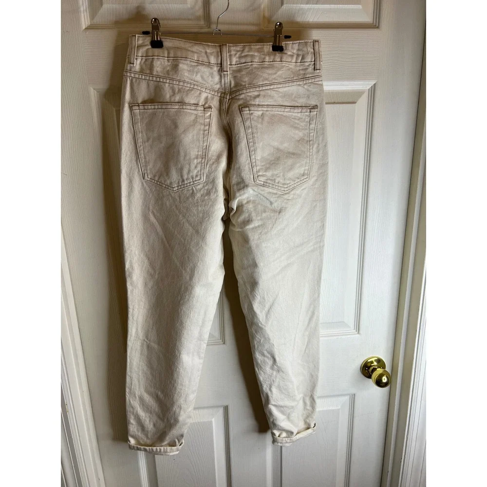 Topshop mom high waisted tapered‎ leg jeans color ecru size 8 W30 L30 NWT